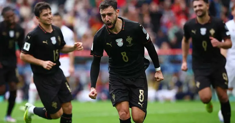 আর্মেনিয়ার-পর্তুগাল ম্যাচে পর্তুগালের খেলোয়াররা